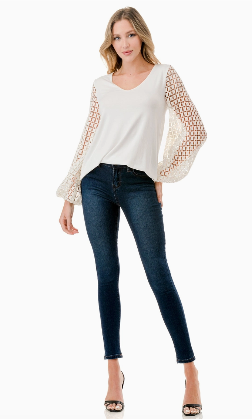 Ivory Bubble Lace Sleeve