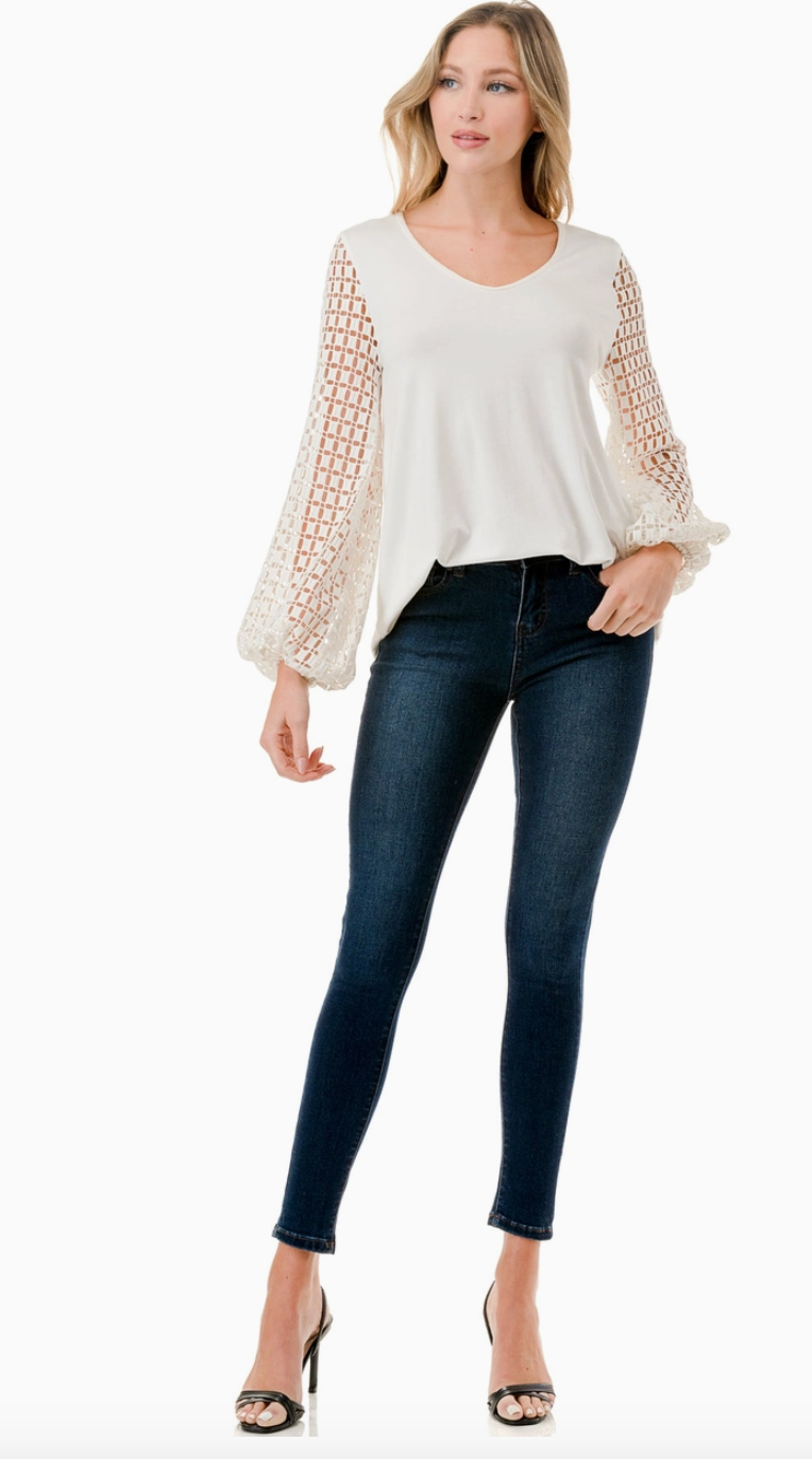 Ivory Bubble Lace Sleeve